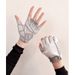 Women’s Workout Gloves – Lightweight & Anti-Slip Gym Gloves For Pull-Ups, Weightlifting & Cycling (Liquid Silicone Grip, Breathable)_viptrois.com