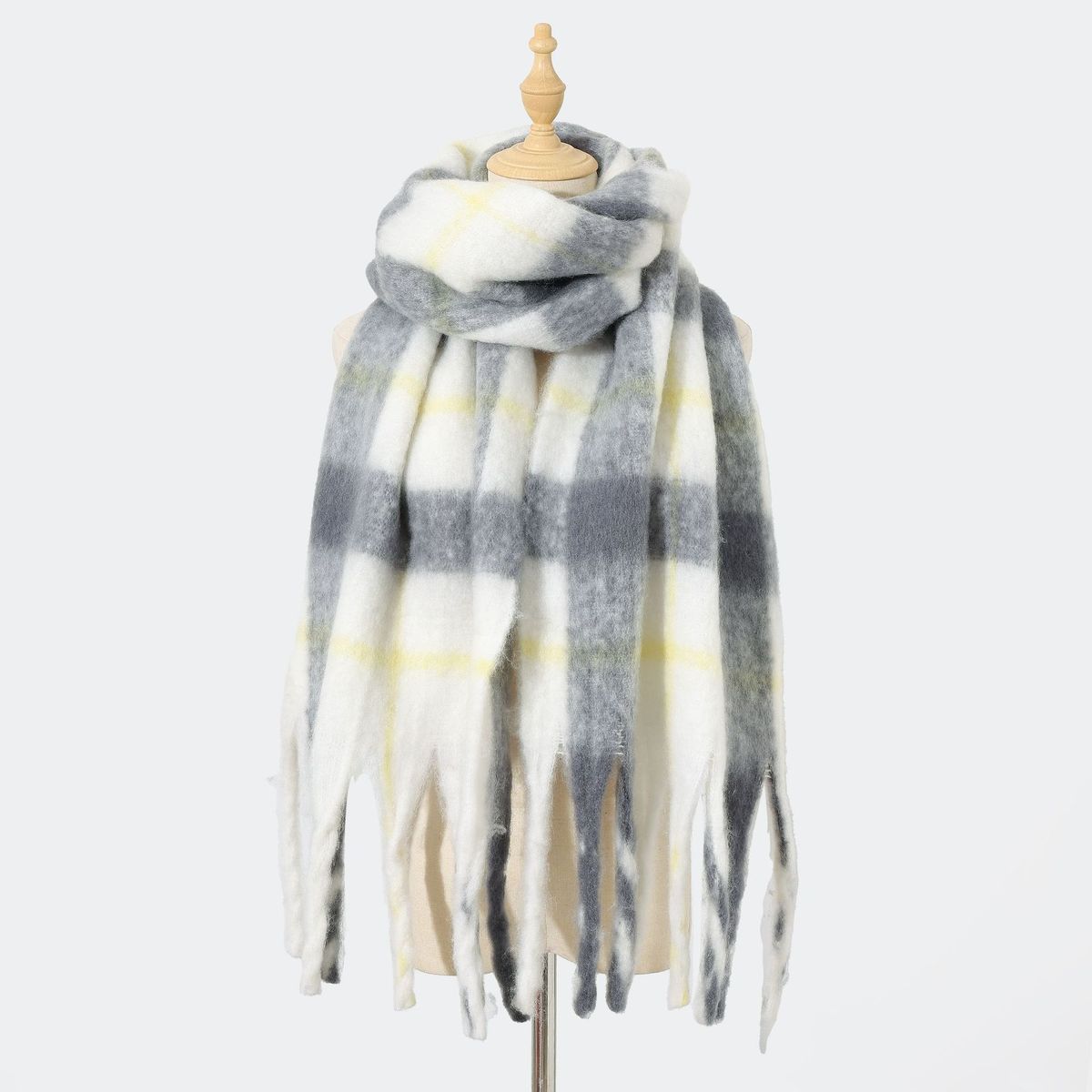 Premium Winter Scarf For Women - Soft Mohair Blend, Classic Plaid Design, Extra Long & Warm Unisex Wrap For Men & Women_viptrois.com