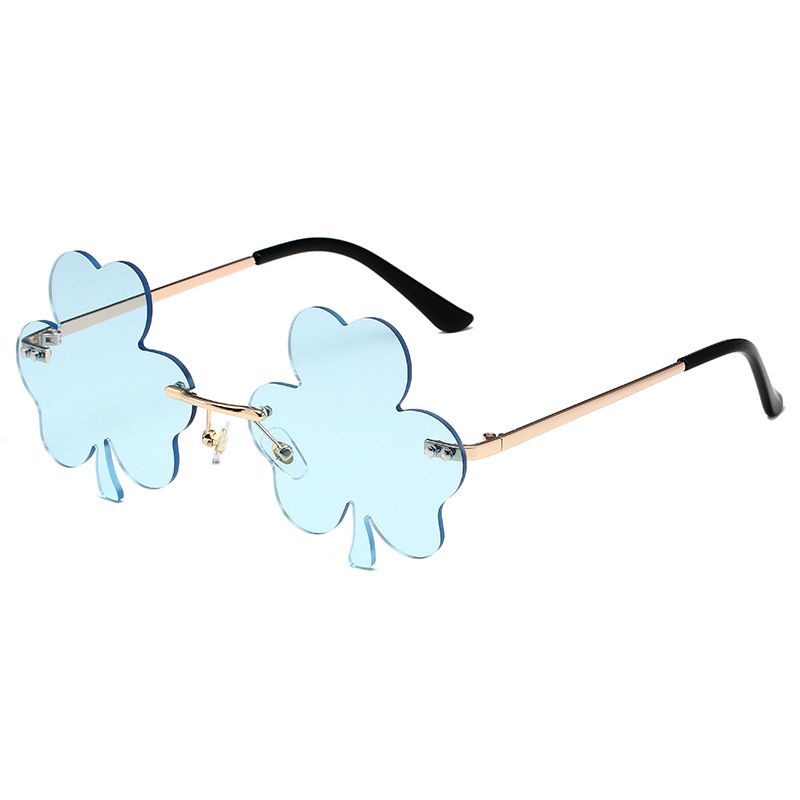 Trendy Cat Eye Sunglasses With Floral Accents - Lightweight UV380 Protection For Fashion & Parties (Gold Frame/Gray Lens)_viptrois.com