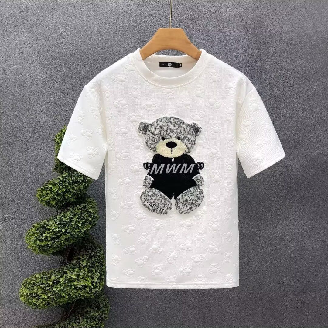 Little Bear Embroidered Short Sleeved For Youth Handsome Round Neck T-shirt 2025 Summer New Men's Cartoon Half Sleeves_viptrois.com