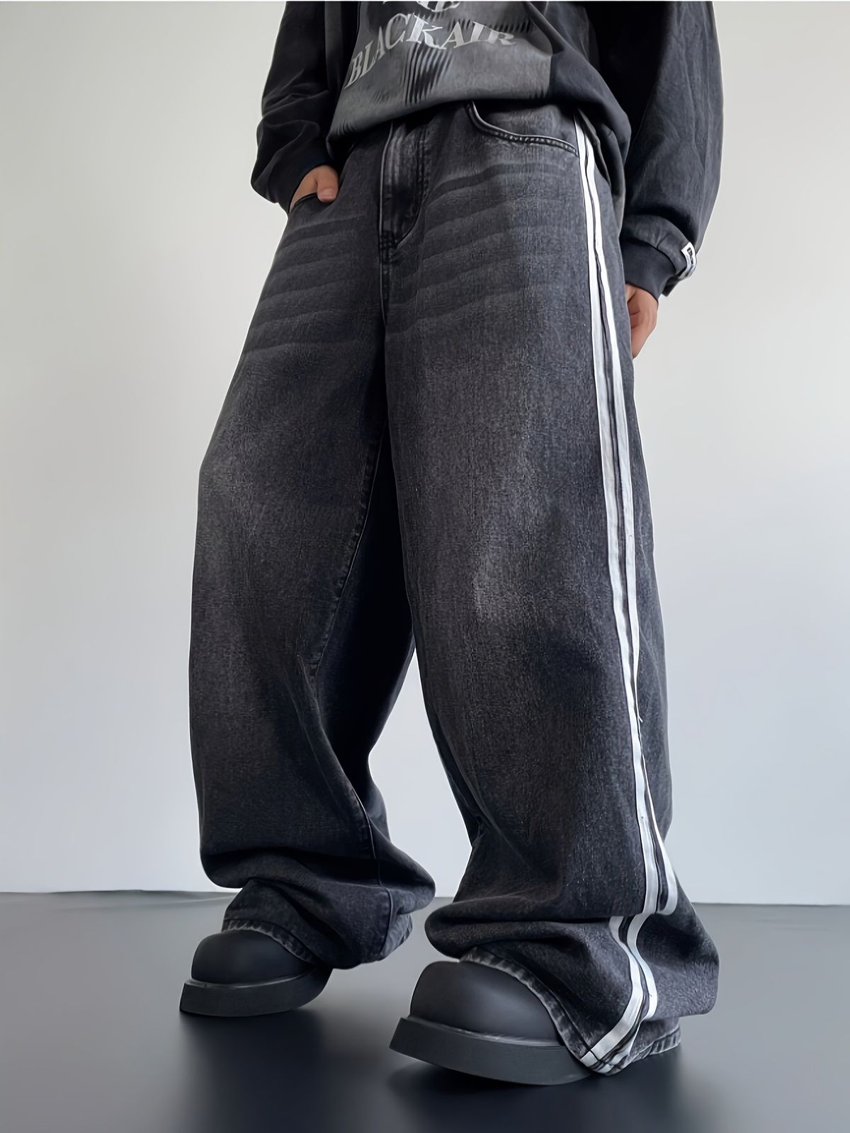 Vintage Baggy Straight Leg Jeans For Men - Retro Streetwear Denim Pants With Stripes, High Waist, Loose Fit, Washed Blue & Black (S-XXL)_viptrois.com