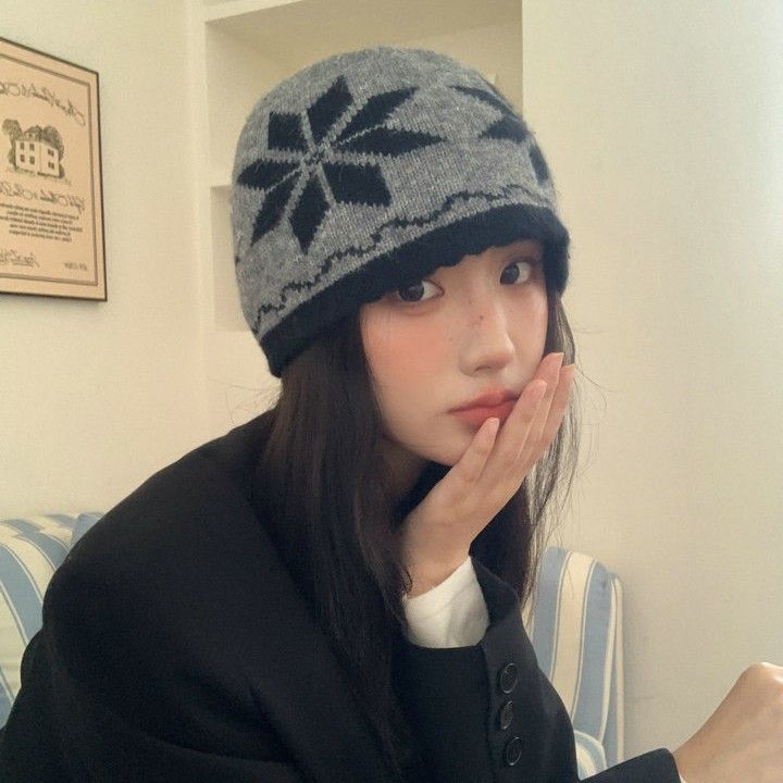 Snowflake Knitted Pullover For Women, Creating A Warm Versatile Autumn And Winter Atmosphere. Cold Hat, Niche Fashion,_viptrois.com