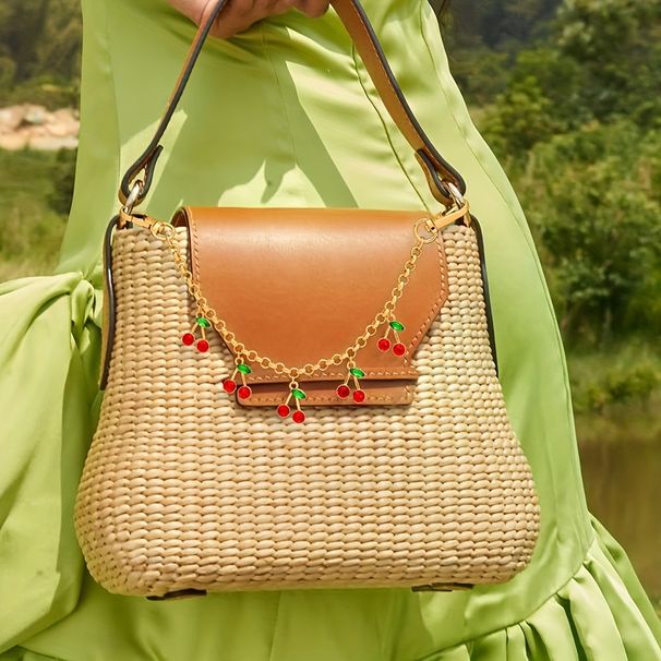 Ladies' Keychain With Five Pendants, Golden Bag, Charming Keychain Accessories, Charming Fashion Key Pendant, Perfect Wallet, Charming Car Keychain_viptrois.com