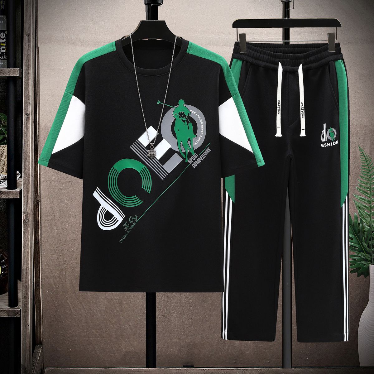 Men's Summer round Neck Short Sleeve T-Shirt And Pants Set Casual Letter Print Tracksuit Stylish Two-Piece Outfit_viptrois.com