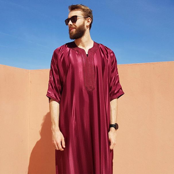 Men's Clothing New Middle East Morocco Dubai Clothing Striped Robe With Mid Sleeve Embroidery Saudi Arabia_viptrois.com