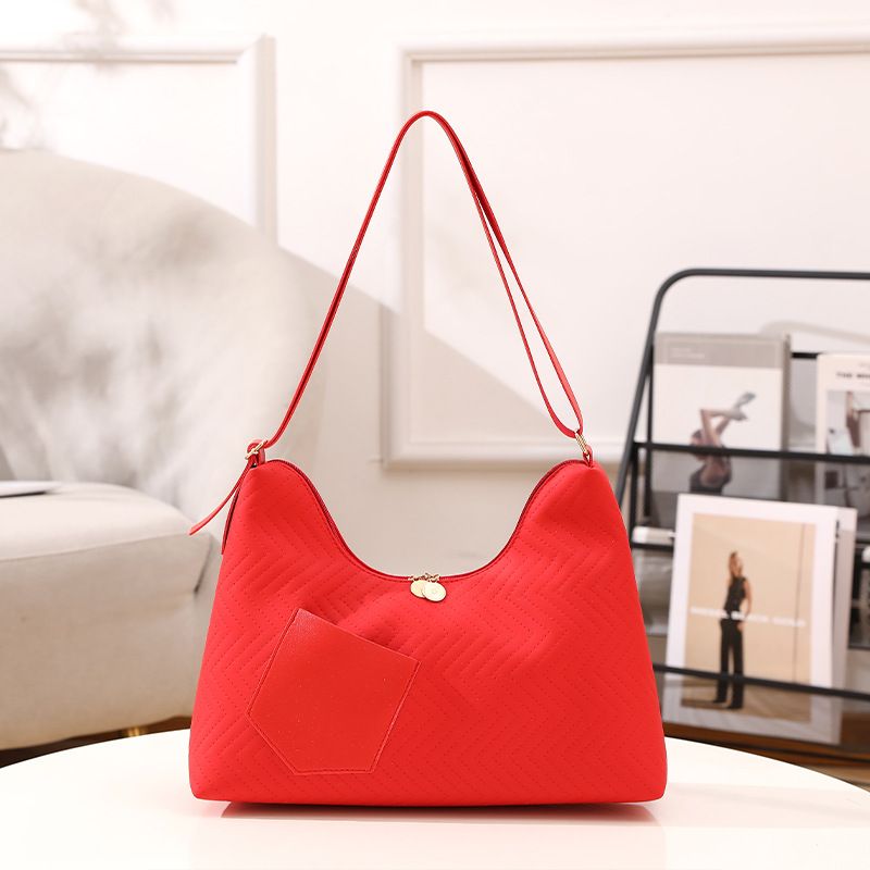 Women's Bags Small Bags Embossed Armpit Bag New Ladies Fashion Casual Handbag Shoulder Bag_viptrois.com