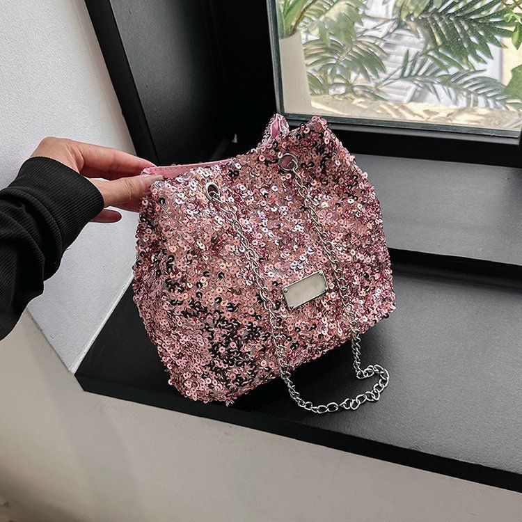 Women's Bags This Year's Popular Niche Design Sequined Bags New Women's Bags Personalized Chain Messenger Bag Shoulder Bucket Bag_viptrois.com