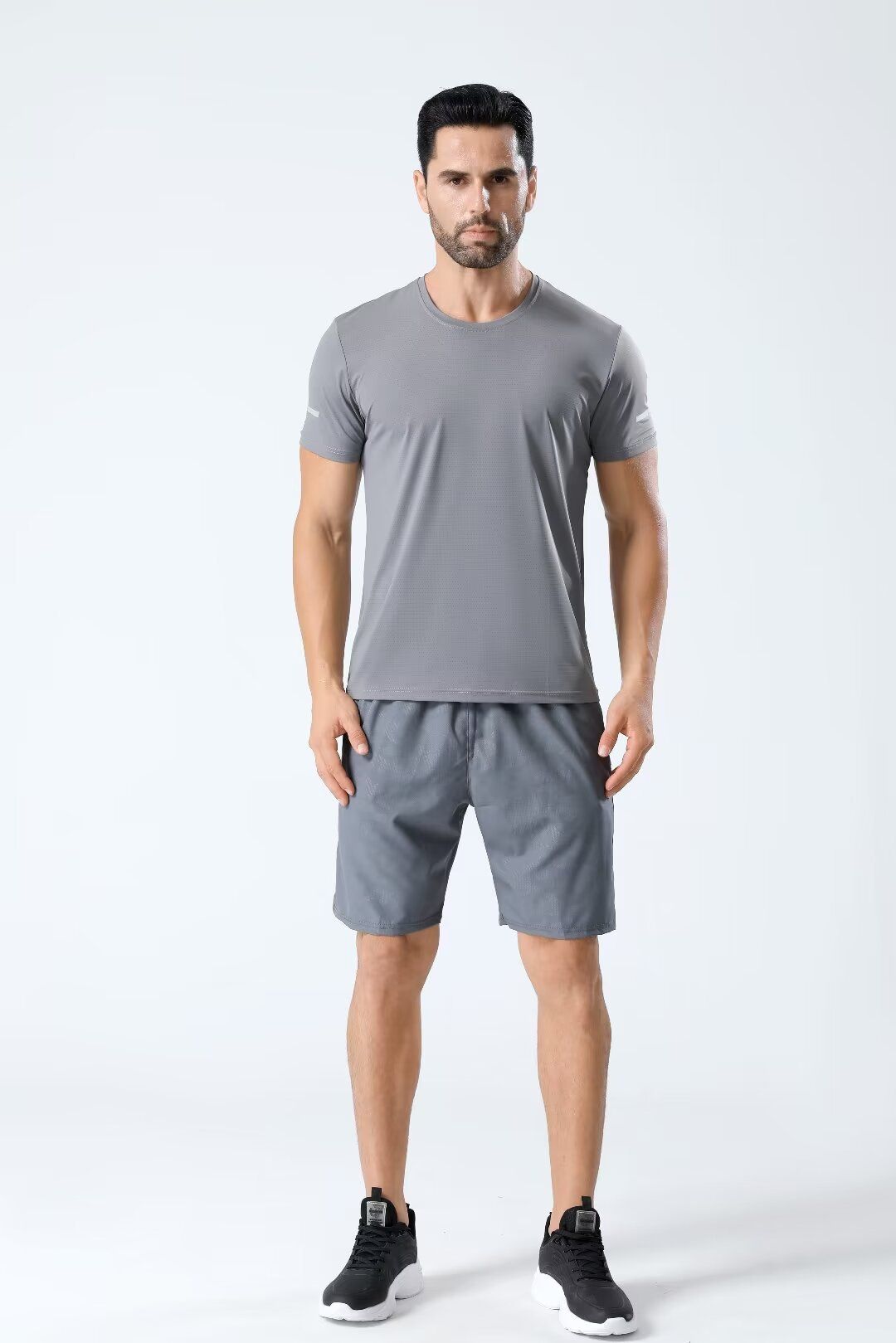 Men's Clothing Sports Short-Sleeved Ice Silk T-Shirt Quick-Drying Clothes Breathable Running Fitness Training Casual Tops _viptrois.com