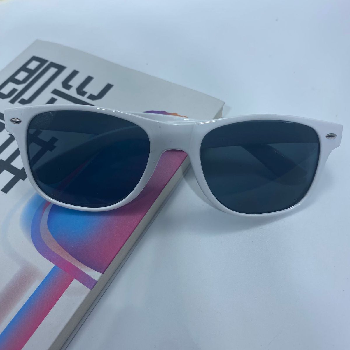 Passable Ball Drop Test Gift Plastic Sunglasses Rainbow Party Midin Glasses_viptrois.com