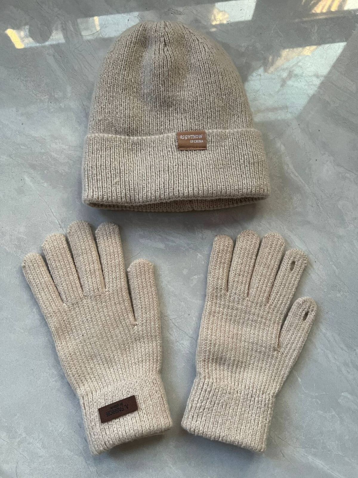 Scarf three-piece warm suit Autumn and winter thickened solid color knitted wool hat gloves multi-piece set_viptrois.com