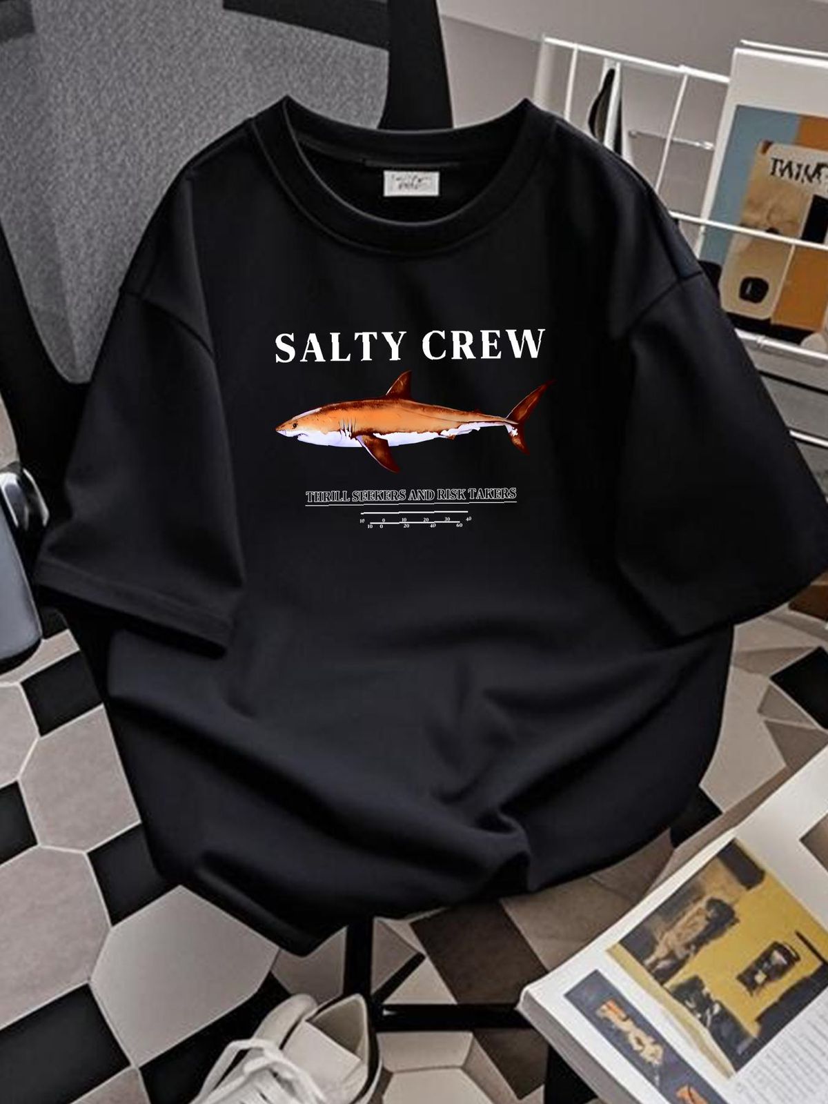 Salty Crew Large Lite Blue Aquamarine T Shirt Fishing Beach Life Very Good Comfortable Slightly Graphic Top For Everyday Wear Stylish Soft Fashion_viptrois.com