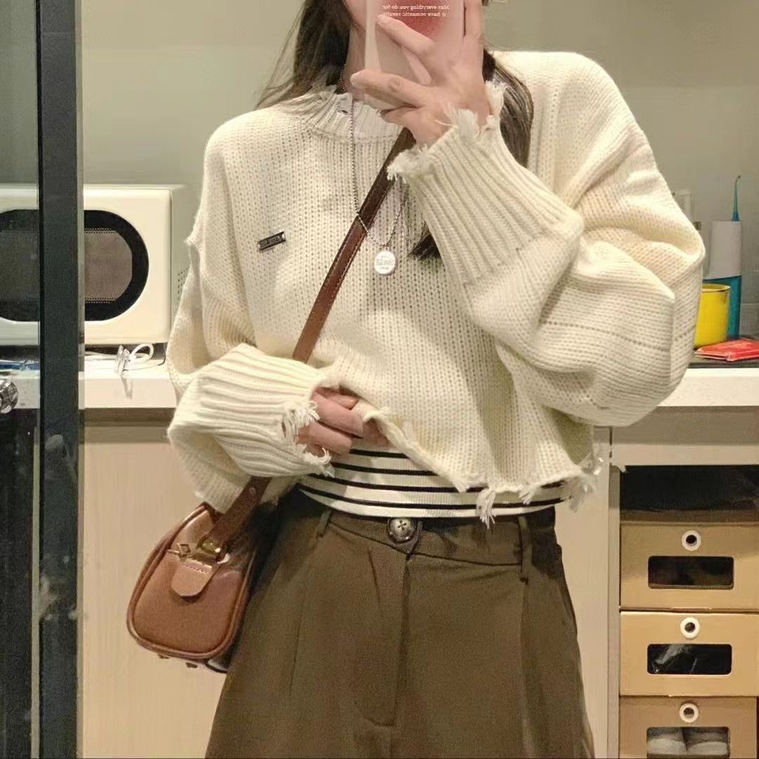 "Women's Cropped Knit Sweater With Distressed Details - Retro Oversized Pullover, Loose Boho Style, S-5XL (Beige)"_viptrois.com