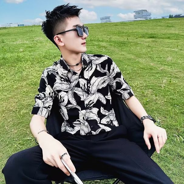 Japanese INS Hong Kong Style Summer Short Sleeve Floral For Men And Women Retro Cool Hawaiian Beach Couple Loose Shirt_viptrois.com