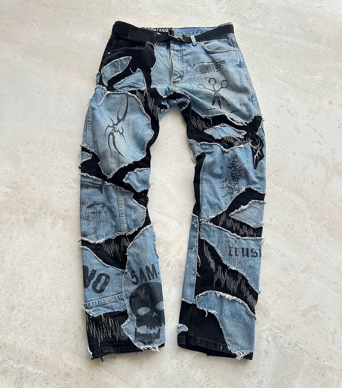 Men's Clothing Straight Pants Design Sense Jeans Stitching Retro Heavyweight Trousers_viptrois.com