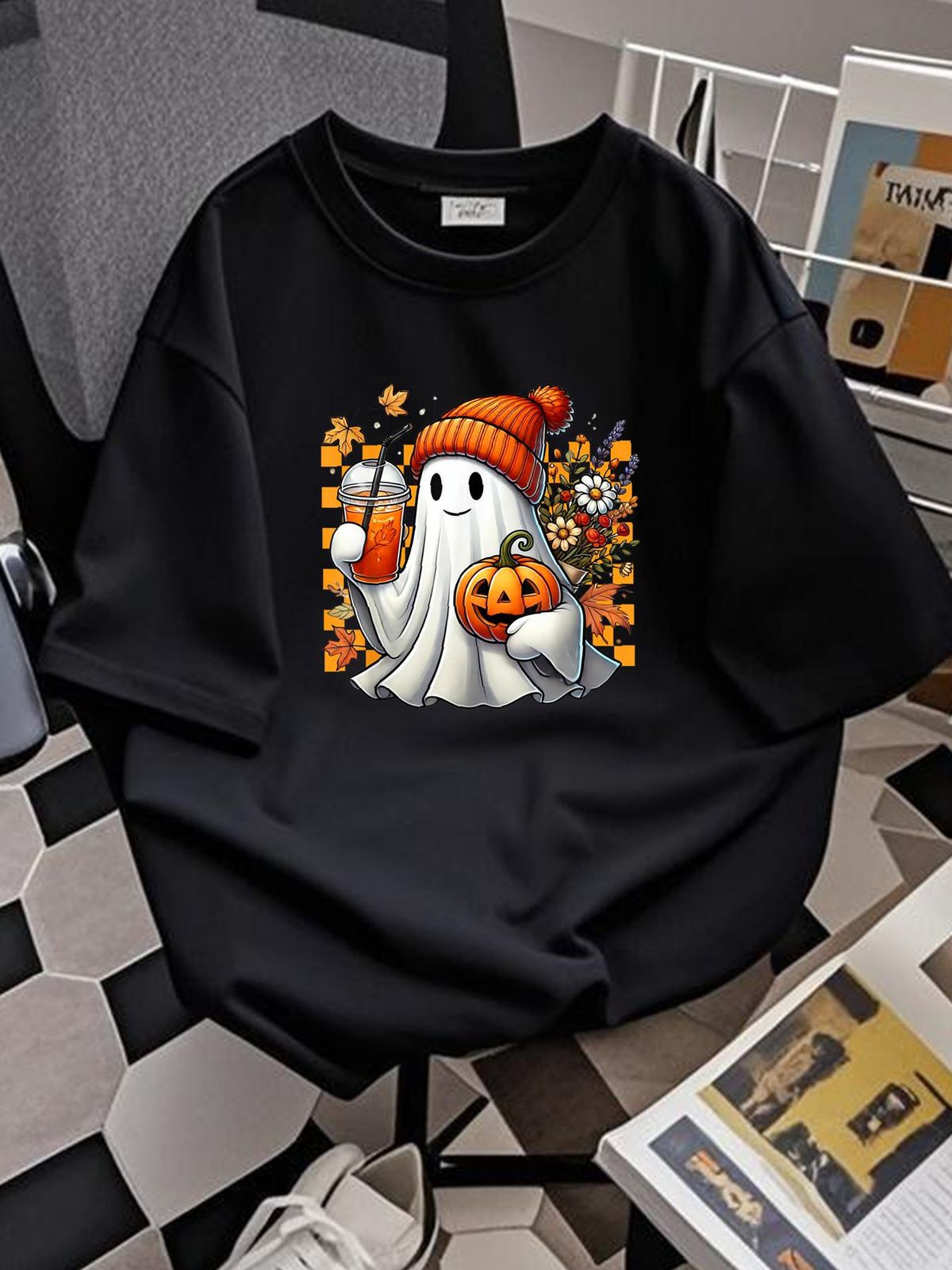 Cute Ghost Drinking Coffee Halloween Ghost Ice Coffee T-Shirt Breathable Designer Clothes Fashion Slightly Stylish Unisex Summer Stretched Soft Female Versatile Women Top Graphic Tees T-Shirt For Women Casual Print Round Neck Short Sleeve_viptrois.com