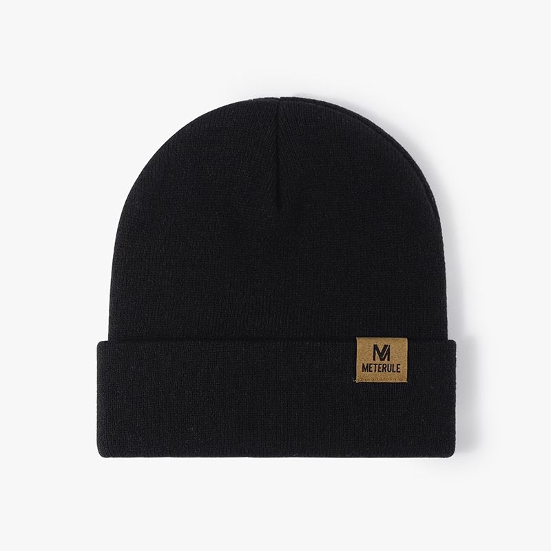 New Autumn And Winter Letter Leather Label Men's Knitted Hat Outdoor Warm Cold Hat Women's Fashionable Versatile Woolen Hat_viptrois.com