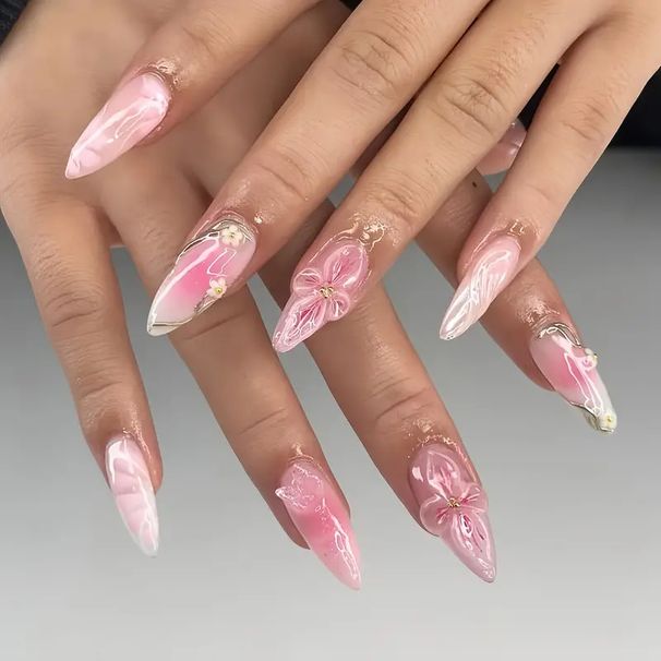 3D Three Dimensional Dripping Glue Flower Gradient Pearl Wear Nail Stripes Almond Shaped Short Style False Nails_viptrois.com