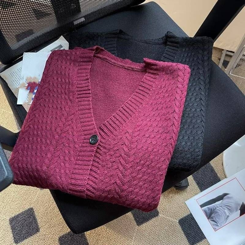 Men's Clothing Men's Autumn Outerwear Retro Burgundy Knitted Cardigan Vest Ins Sweater Jacket_viptrois.com