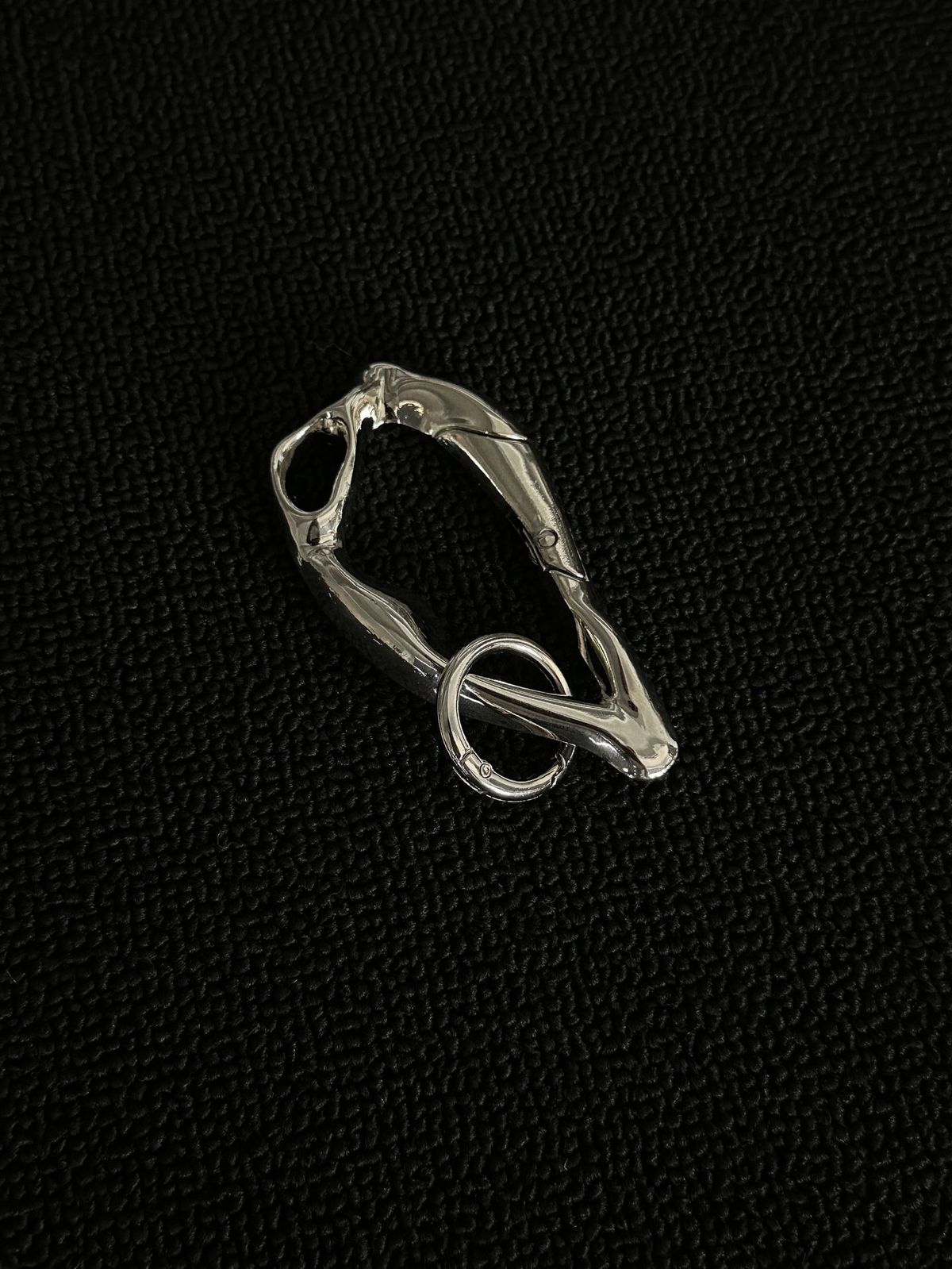 aw Zinc Alloy Keychain With Modular Ring - Industrial EDC Organizer For Minimalists (Hand-Polished Asymmetric Design)_viptrois.com