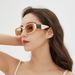 Fashion sunglasses, the same style as celebrities, stage performances, catwalks, fashion wear, the same style for men and women_viptrois.com