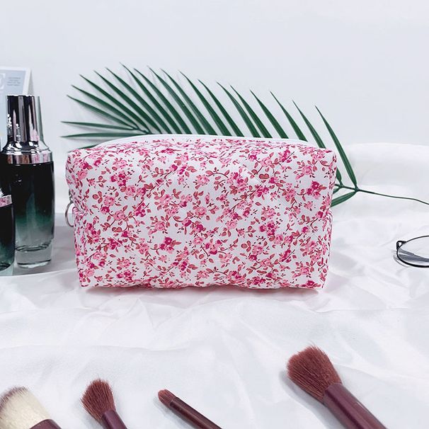 Makeup Tools & Accessories Quilted Embroidery Small Floral Cosmetic Bag Large Capacity Portable Cotton Handbag Fresh And Simple Wash Bag_viptrois.com