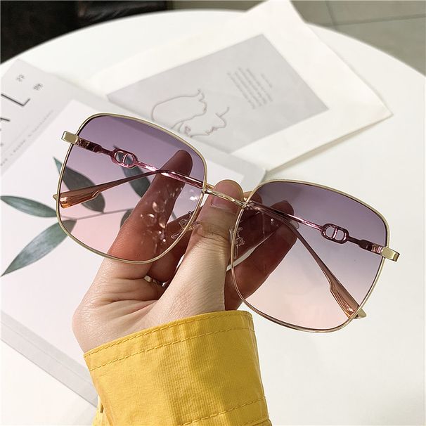 2023 New Fashion Sunscreen Sunglasses For Women, Square Frame Glasses, UV Protection Sunglasses, High-end Feel, Men's_viptrois.com