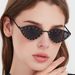 New metal cat eye with small frame and trimmed edges, sunglasses for women's trendy street photography glasses_viptrois.com