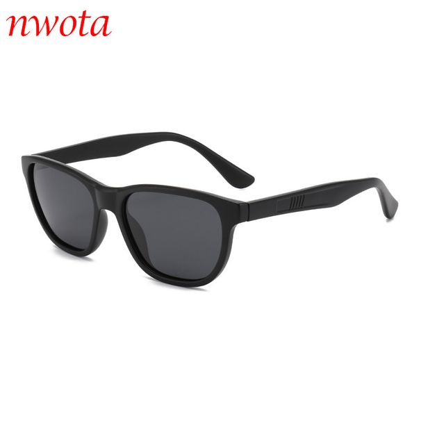 New High End Face Showing Small Polarized Insert Sunglasses For Women TR90 Anti Ultraviolet Polarized Sunglasses_viptrois.com