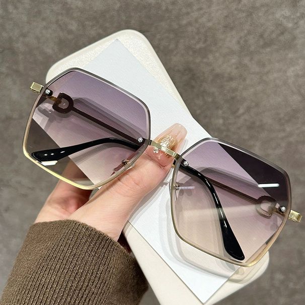 2025 European And American Fashion Women's Frameless Trimmed Sunglasses UV Protection Internet Celebrities Retro Gradual Change Large Frame Sunglasses_viptrois.com