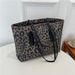 Women's Bags Grade Large Capacity Leopard Print Tote Bag For Women Retro Large Handbag Underarm Bag For Women_viptrois.com