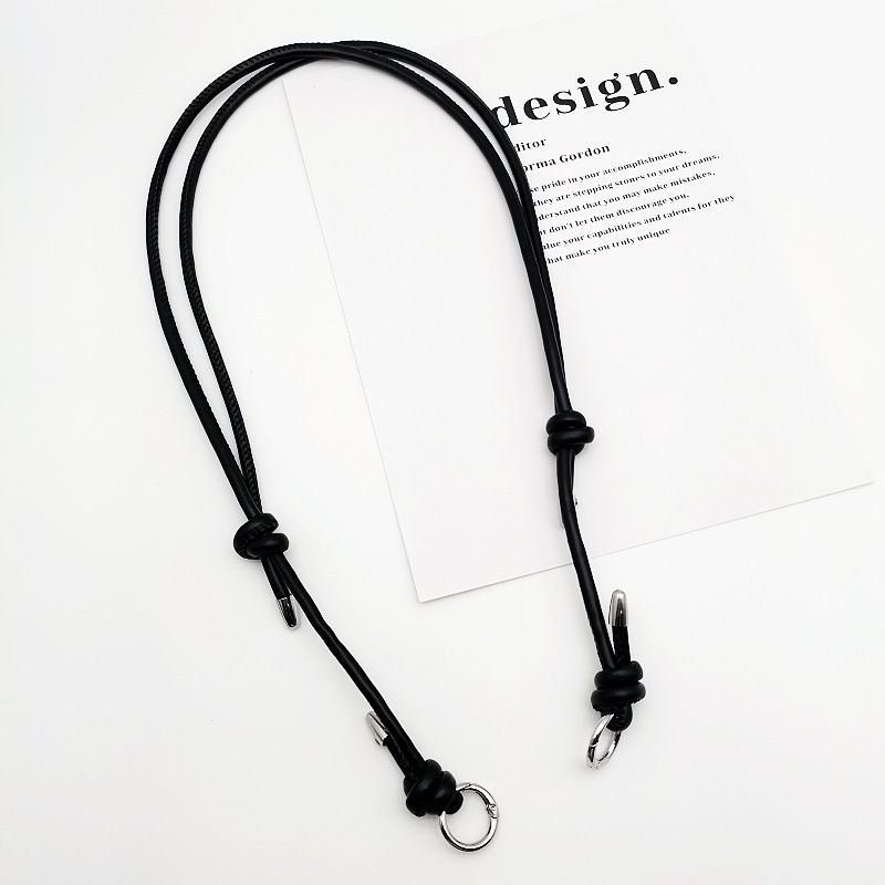 The Bag Strap Accessories Are Adjustable, Suitable For Both Shoulder And Shoulder Straps, And Can Be Carried By Hand With Side Straps_viptrois.com