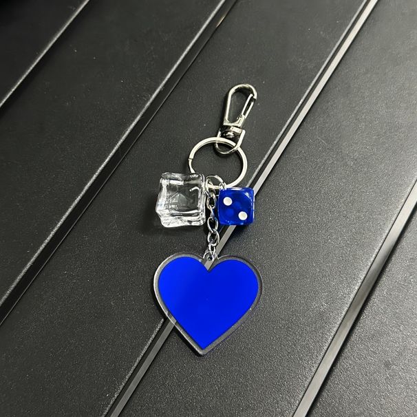 Asymmetric Acrylic Heart Keychain - 3D Crystal-Like Charm For Girls & Couples (Red/Blue/Pink, Non-Toxic Light Reflective)_viptrois.com