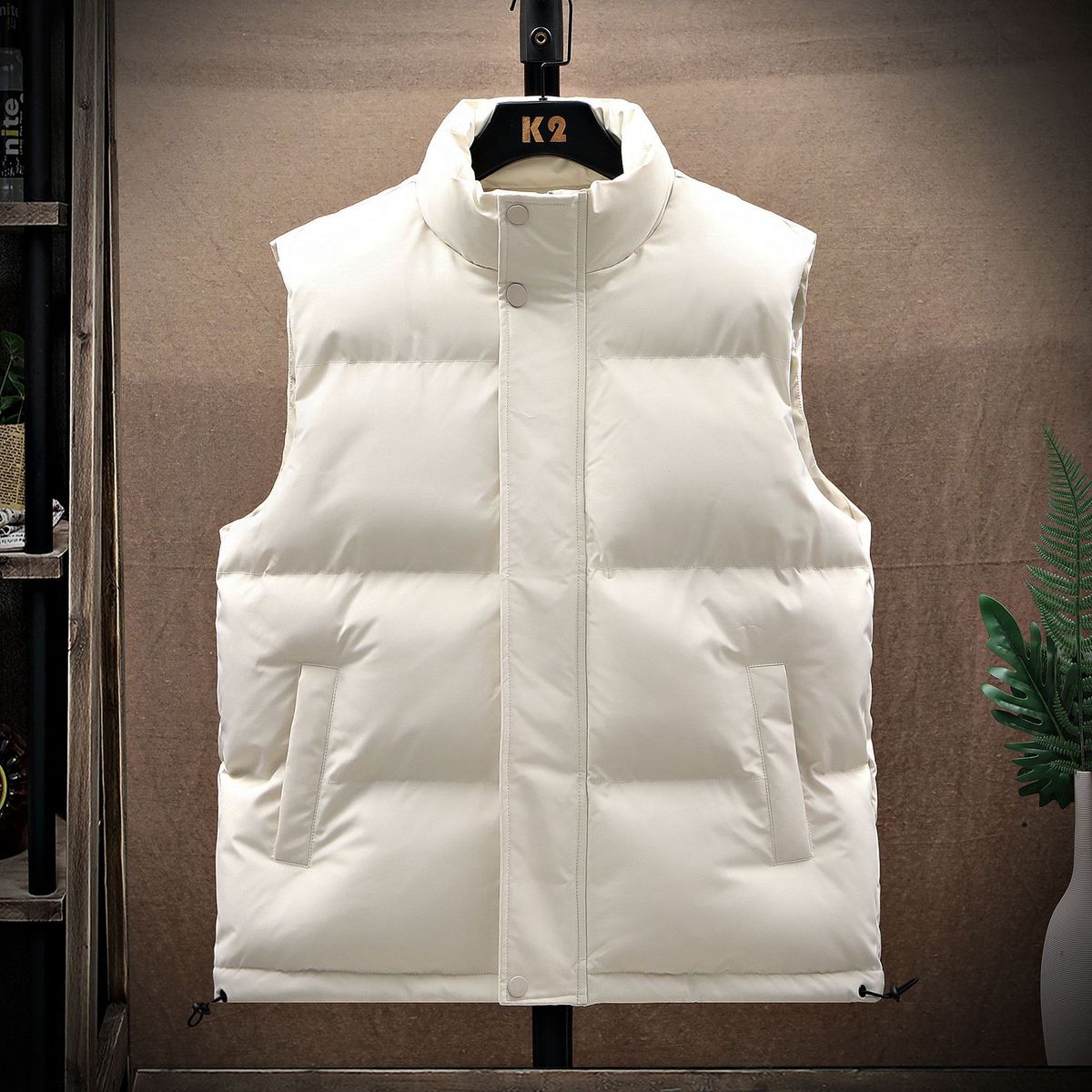 Men's Clothing Cotton Vest Thick Warm Waistcoat Men's Quilted Puffer Vest Winter Warm Sleeveless Jacket Lightweight Casual Outerwear For Cold Weather_viptrois.com
