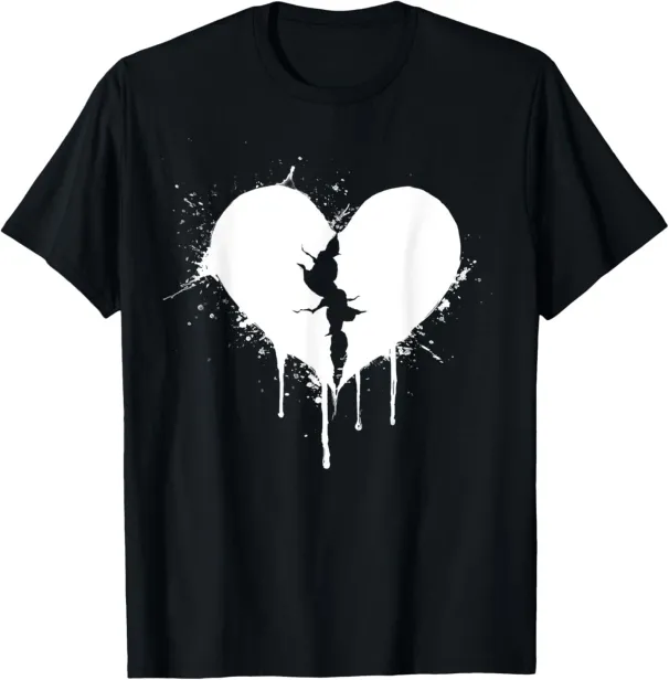 Broken Heart Emo Grunge Aesthetic Gothic Fashion T-Shirt Mens Womens Tees Top_viptrois.com