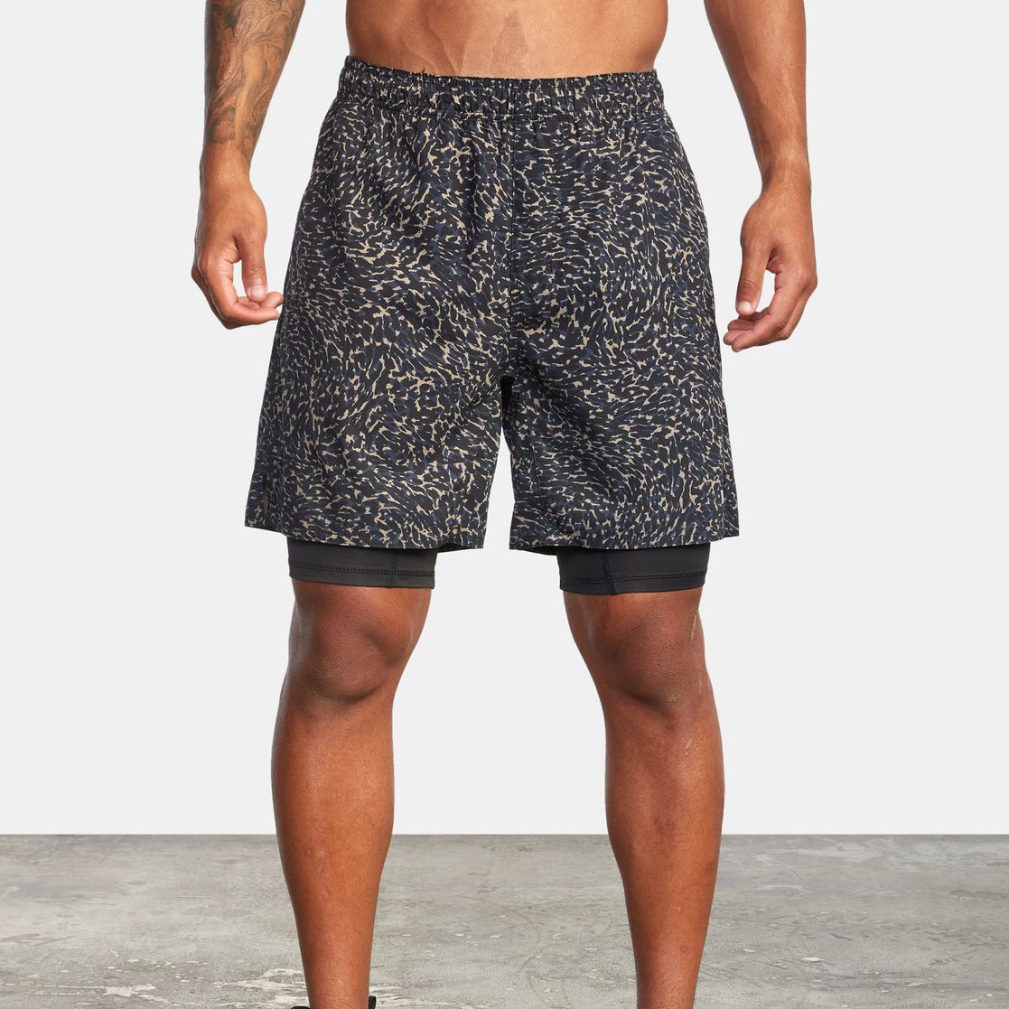 Men's Clothing Muscle Fitness Men's Summer Sports Leisure Basketball Solid Color Camouflage Double Layer Shorts Men_viptrois.com