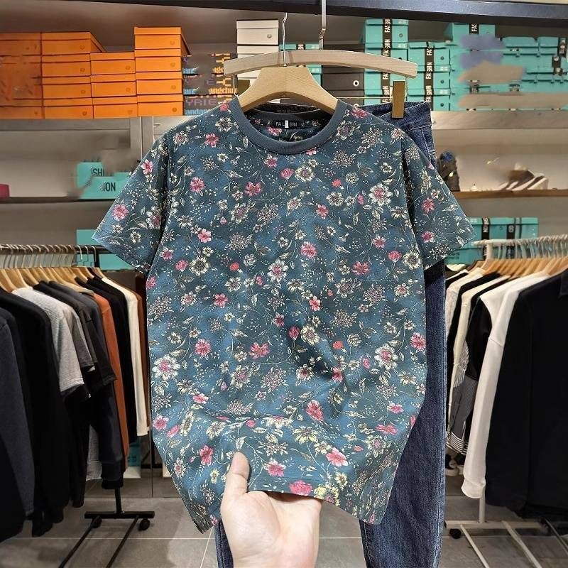 The 2025 Summer New Korean-style Slim Short-sleeved T-shirt For Young Men_viptrois.com