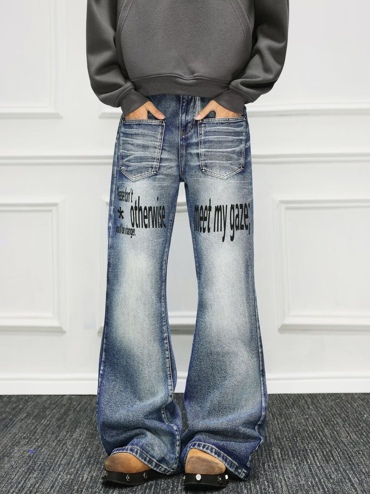 Streetwear Men's Printed Jeans - Trendy High-Fashion Hip-Hop Denim Pants With Bold Lettering For Urban & Casual Style_viptrois.com