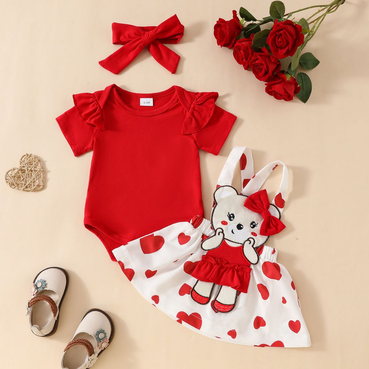 Mother & Kids sweet and cute cartoon bear love baby girl solid color short-sleeved top suspender skirt hairband summer skirt suit_viptrois.com