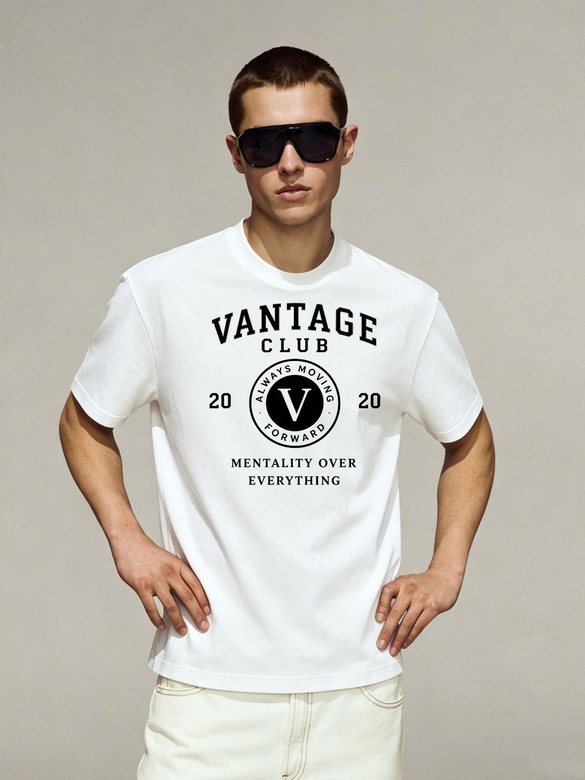 Vintage Oversized Vantage Club Badge Graphic T-Shirt Men's Casual Streetwear Tee_viptrois.com