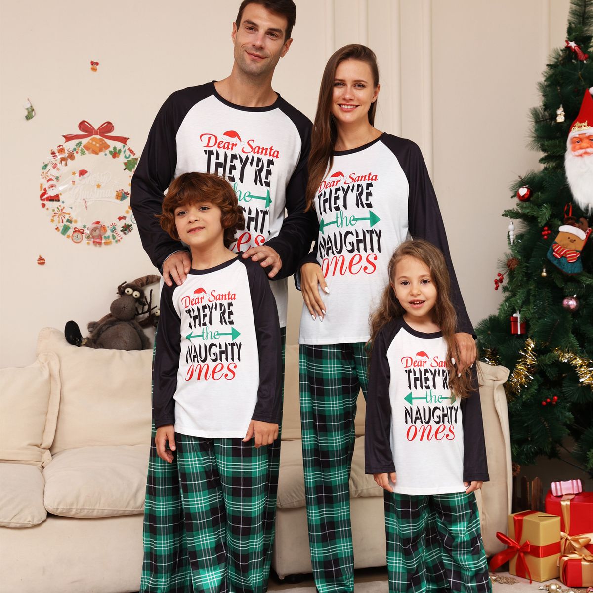 Family Christmas plaid letter cartoon family Christmas printed home dress pajamas_viptrois.com