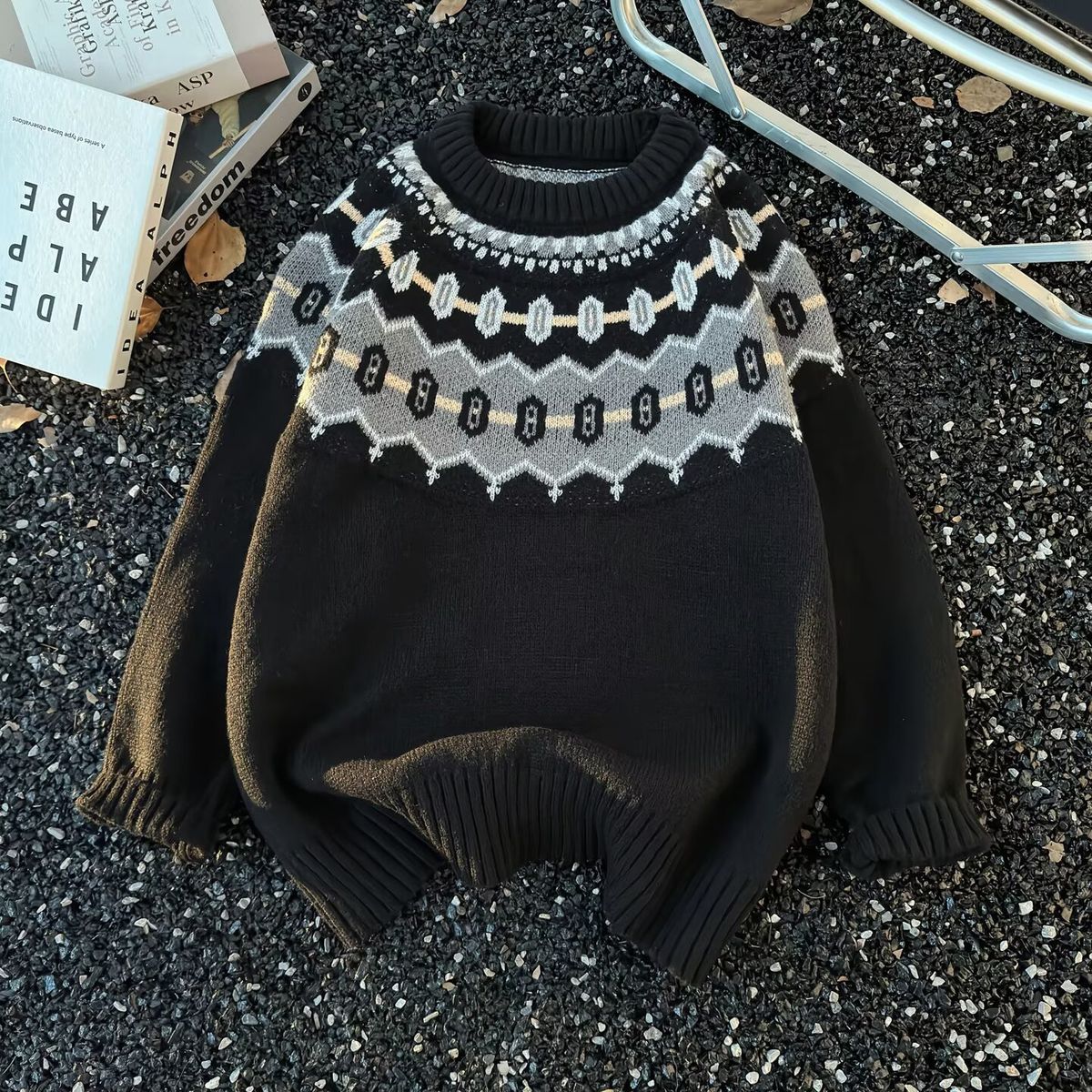 Men's Clothing Round Neck Knit Sweater For Men Men's Slim-Fit Crewneck Sweater – Stylish Knit Pullover For Autumn & Winter (Grey/Black/Brown)_viptrois.com