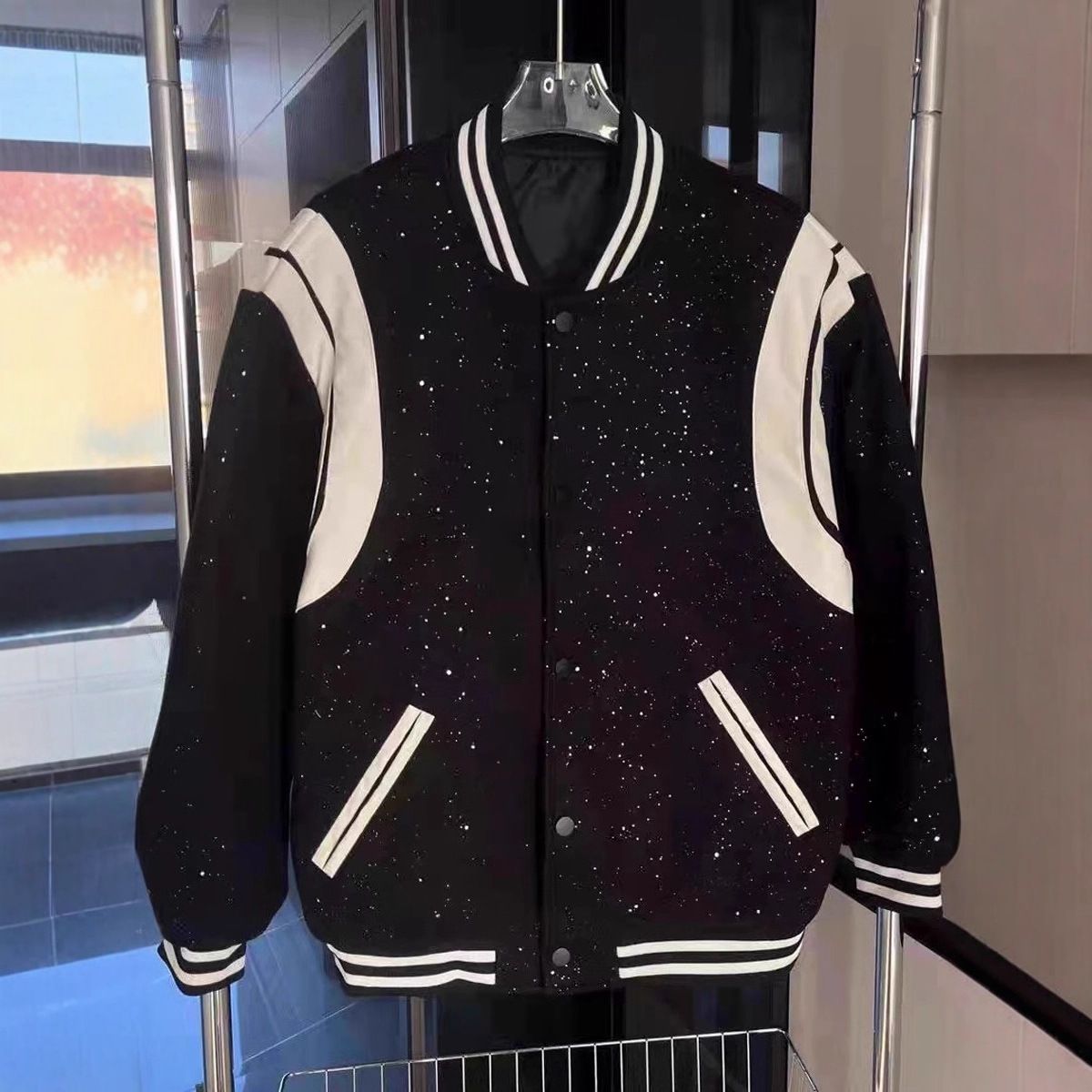 New Spring And Autumn Design Retro Patchwork Baseball Jacket With Diamond Star Baseball Jacket Sparkling Jacket For Men And Women_viptrois.com