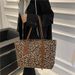 Women's Bags Grade Large Capacity Leopard Print Tote Bag For Women Retro Large Handbag Underarm Bag For Women_viptrois.com