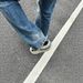Retro Washed Cut Hole Jeans Men's Loose Straight High Street Vibe Style Wide Leg Youth Mopping Pants_viptrois.com