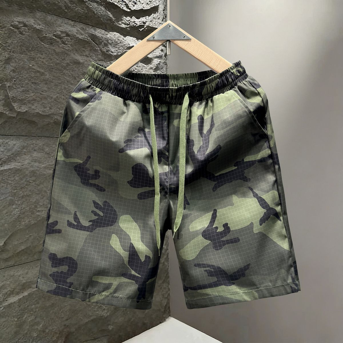 Men's Summer Casual Sports Shorts Five Point Straight Pants Trendy Beach Cross Border Foreign Trade Running_viptrois.com