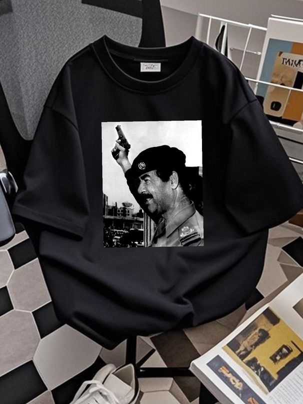 Saddam Hussein With Gun Shirt , Saddam Hussein Photo T-shirt All Sizes Homme Fashion Breathable Designer Clothes Soft Stylish Graphic Streetwear_viptrois.com