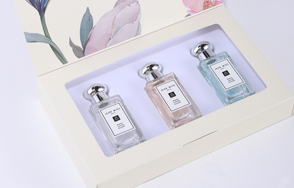Small Town Yi Xiang Blue Campanula Freesia Sage Perfume Three Piece Gift Box Women's Perfume Set Lasting Fragrance_viptrois.com