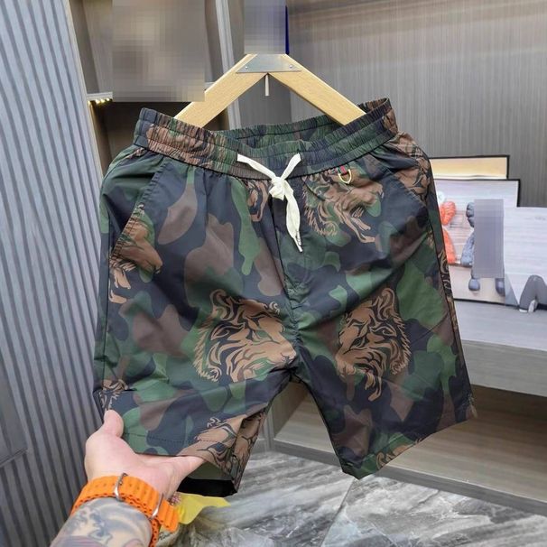 Men's Summer Fashion Printed Letter Graffiti Shorts Straight Leg Trendy Couple Beach Wear Versatile Casual Clothing_viptrois.com