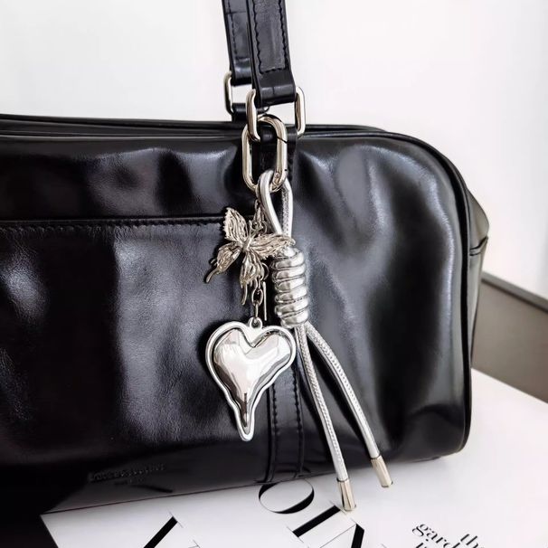 Niche Ins Style Design Small Fresh Simple Bow Love Bag Pendant Braided Rope Accessories Keychain Wholesale_viptrois.com