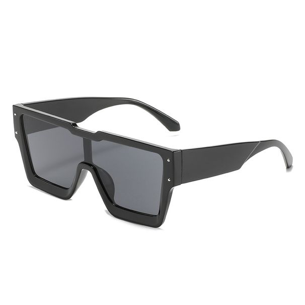 2024 New European And American Trend Large Frame Square Sunglasses Men's And Women's Fashion Lenses One-piece Sunglasses 3947_viptrois.com